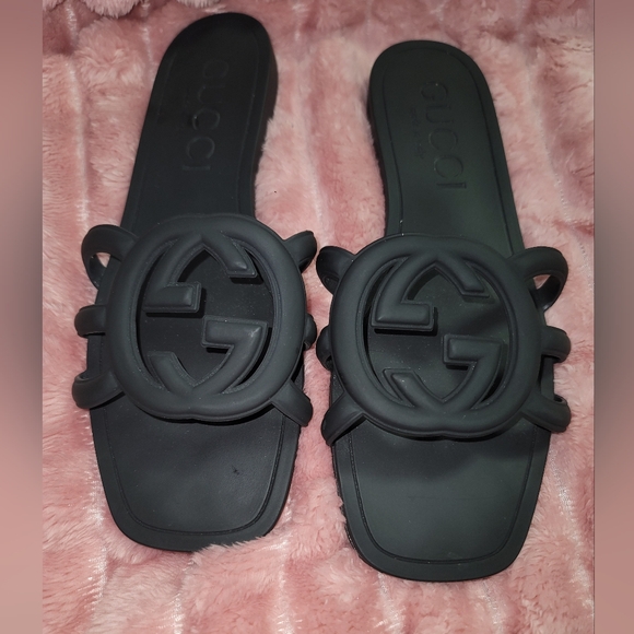 Gucci Women’s Interlocking G Slide Sandals | Black | US Size 8.5/9 - Picture 3 of 7